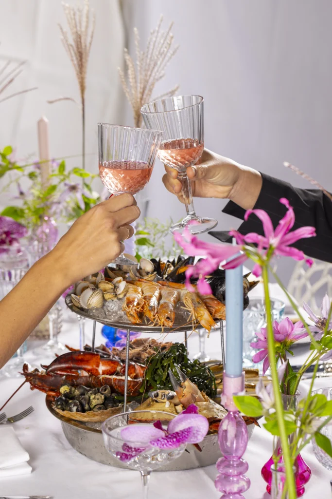 Culinaire event catering met stijlvolle presentatie, verzorgd door Essense Events